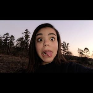 Meet your Posher, Kendall